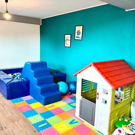 Agroturystyka Jodlowa - Rodzinne Apartamenty W Centrum Gor Swietokrzyskich - Sala Zabaw, Zwierzeta, Bilard Krajno-Zagorze Bagian luar foto