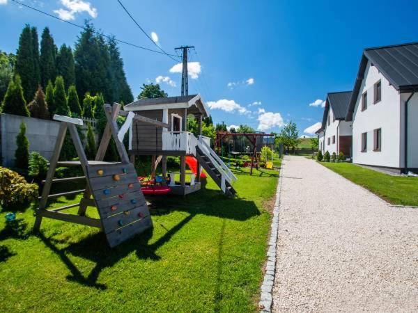 Agroturystyka Jodlowa - Rodzinne Apartamenty W Centrum Gor Swietokrzyskich - Sala Zabaw, Zwierzeta, Bilard Krajno-Zagorze Bagian luar foto