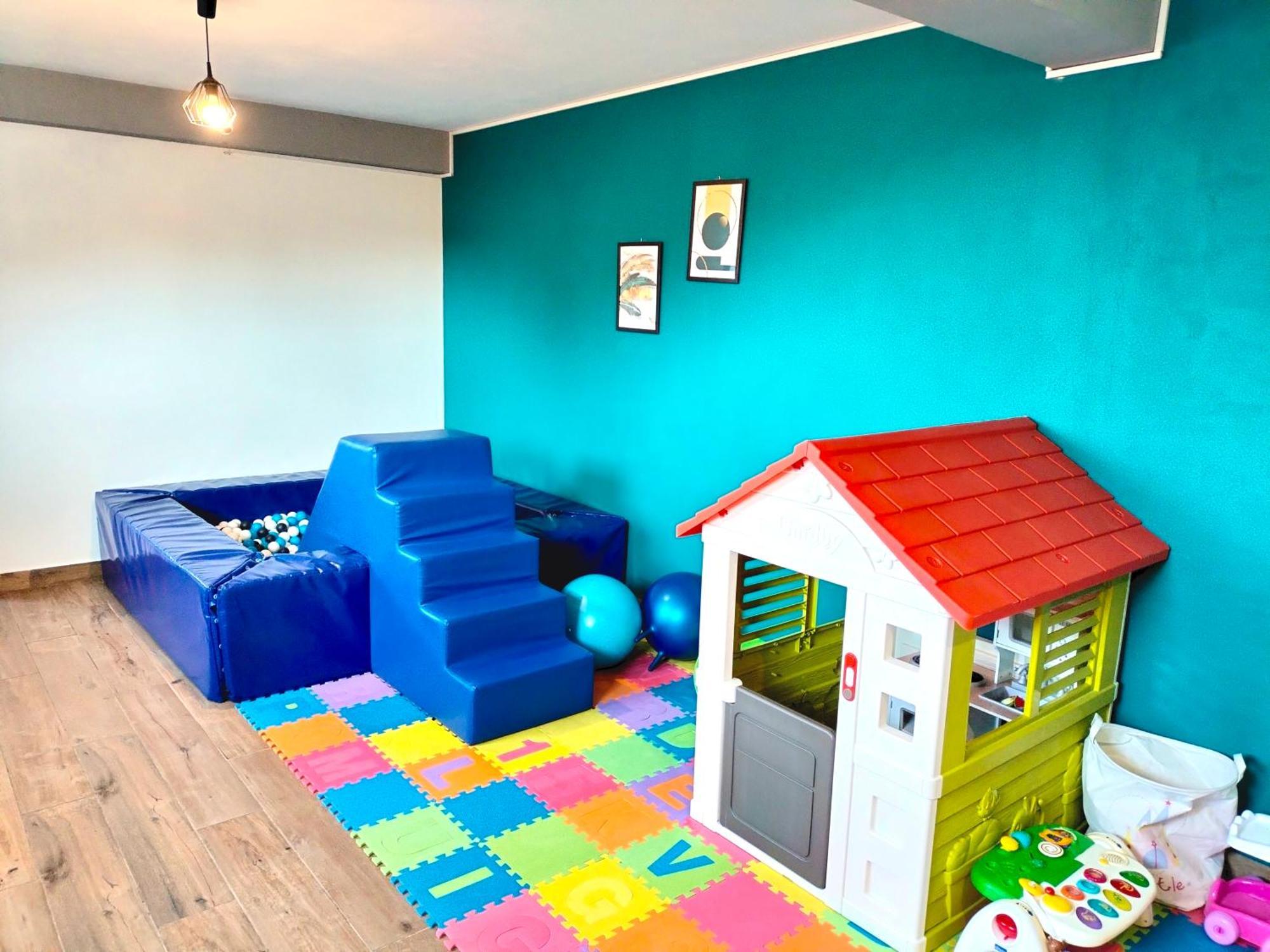Agroturystyka Jodlowa - Rodzinne Apartamenty W Centrum Gor Swietokrzyskich - Sala Zabaw, Zwierzeta, Bilard Krajno-Zagorze Bagian luar foto