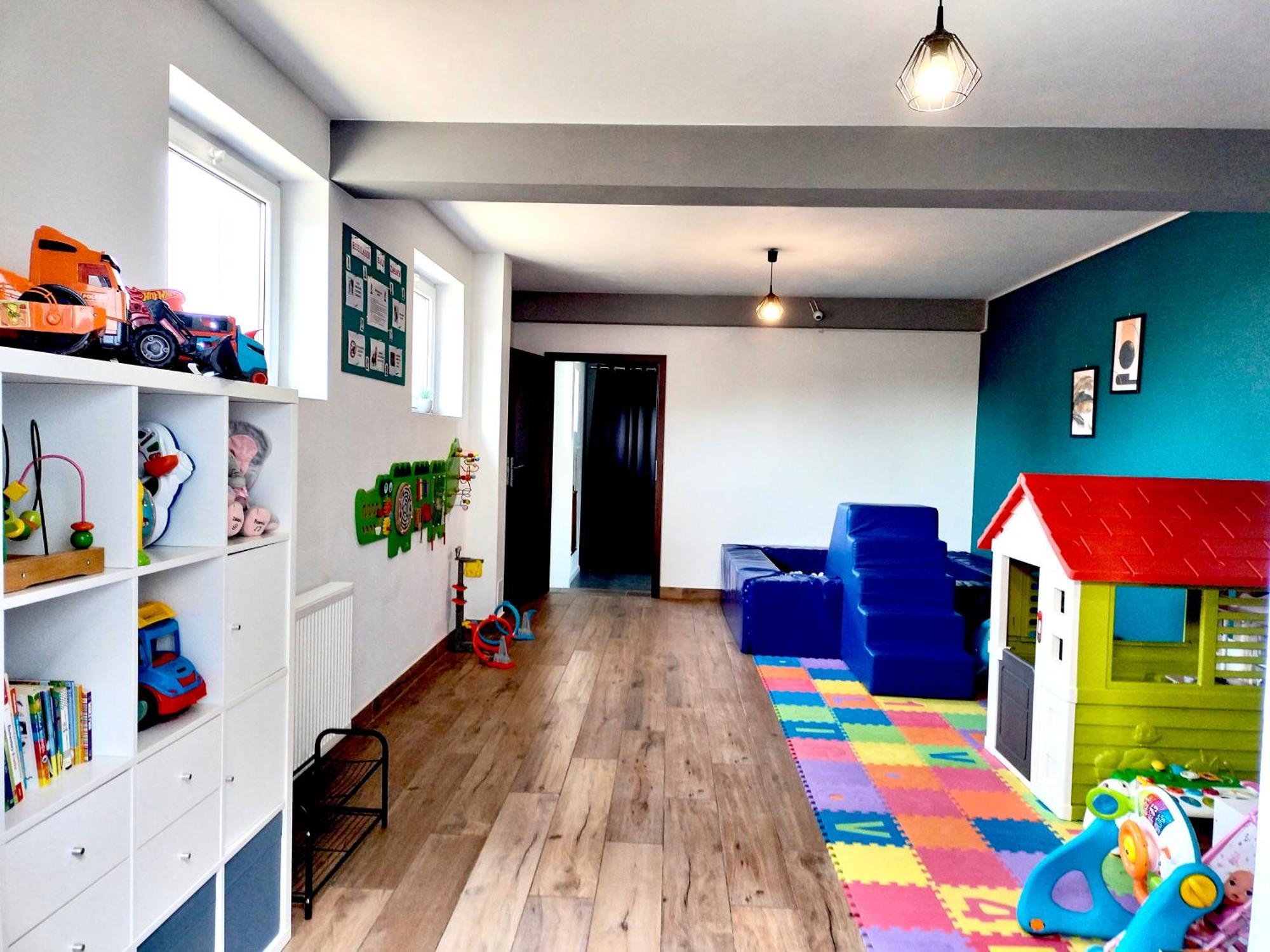 Agroturystyka Jodlowa - Rodzinne Apartamenty W Centrum Gor Swietokrzyskich - Sala Zabaw, Zwierzeta, Bilard Krajno-Zagorze Bagian luar foto