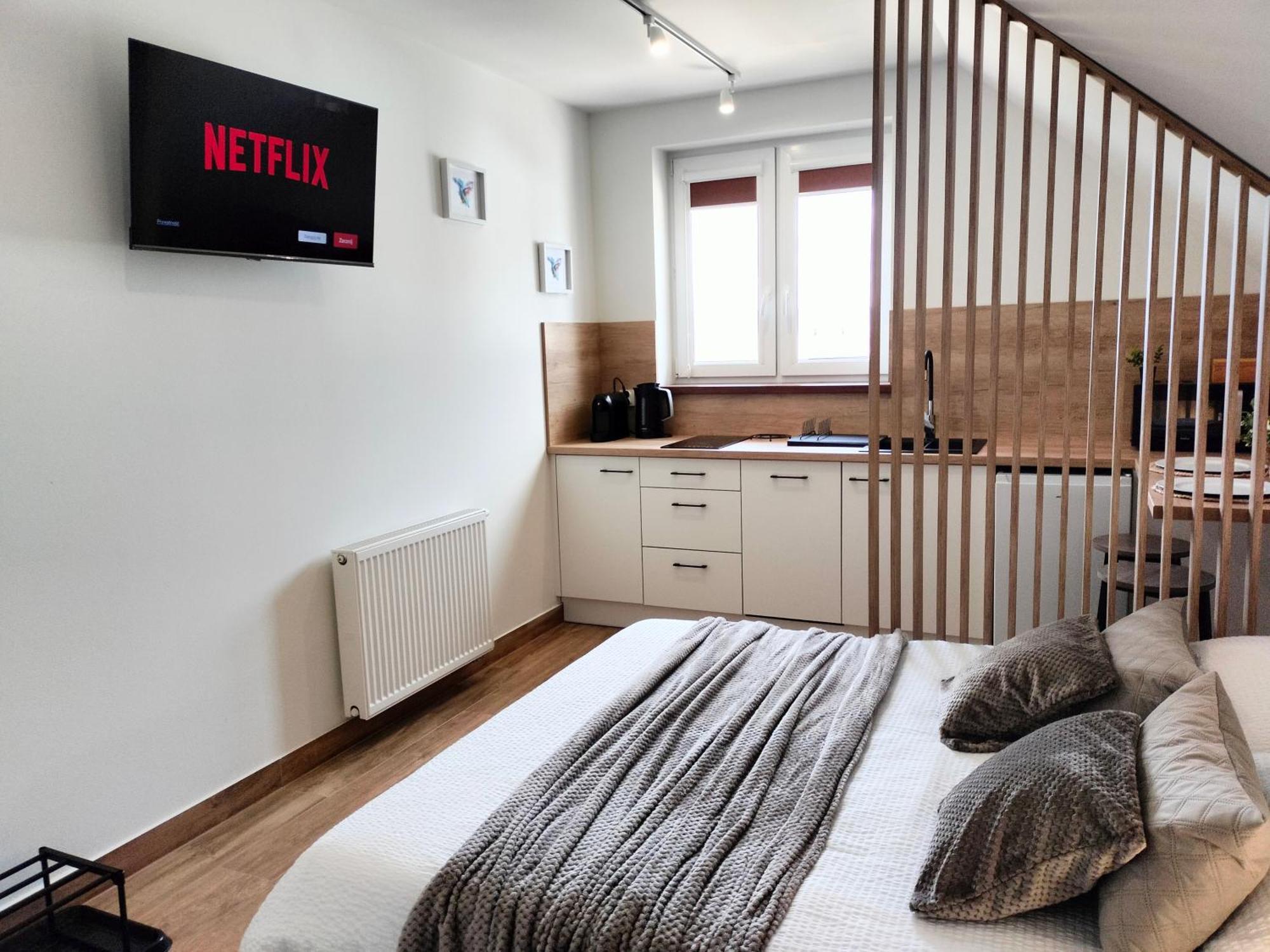 Agroturystyka Jodlowa - Rodzinne Apartamenty W Centrum Gor Swietokrzyskich - Sala Zabaw, Zwierzeta, Bilard Krajno-Zagorze Bagian luar foto