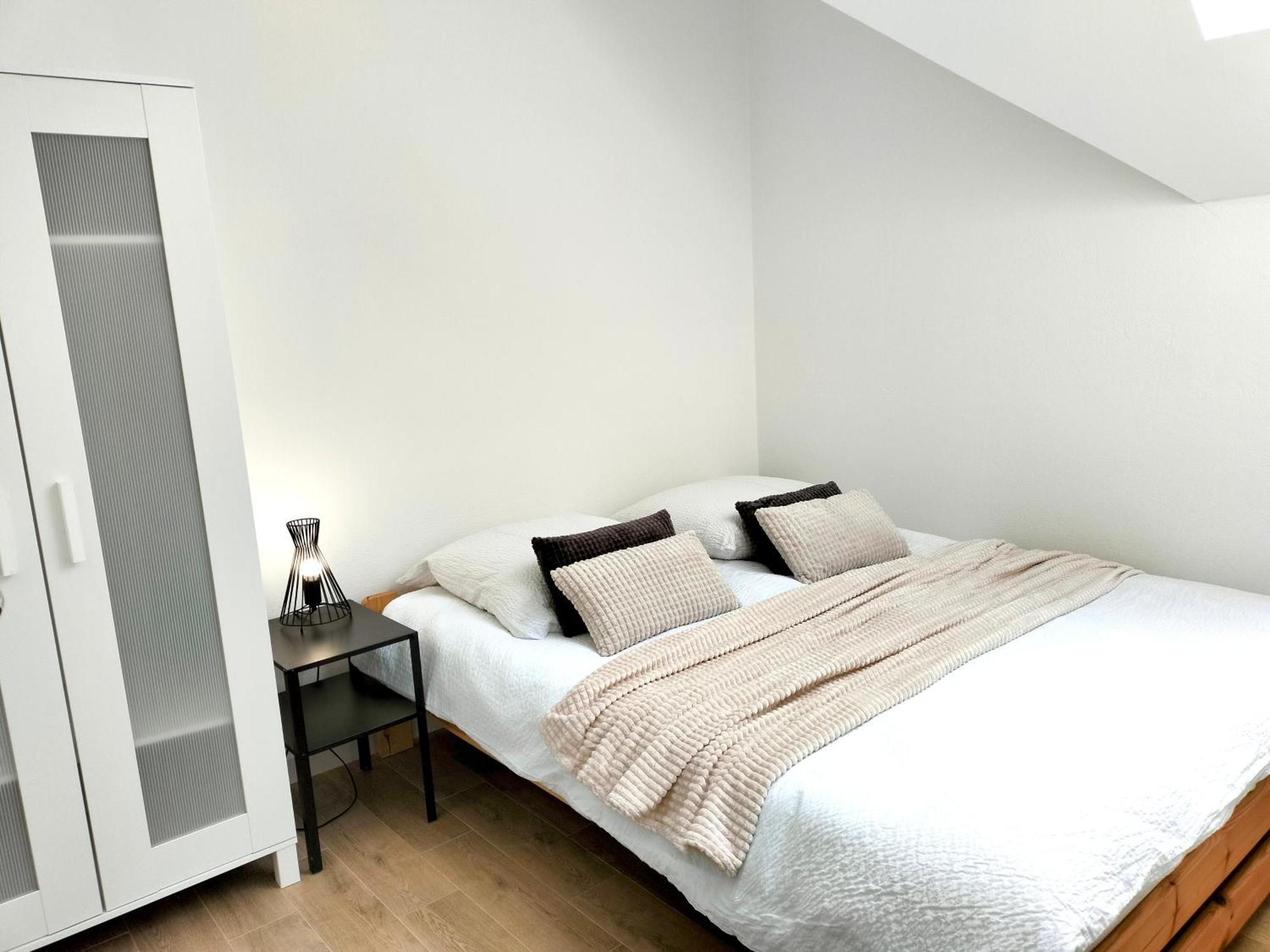 Agroturystyka Jodlowa - Rodzinne Apartamenty W Centrum Gor Swietokrzyskich - Sala Zabaw, Zwierzeta, Bilard Krajno-Zagorze Bagian luar foto