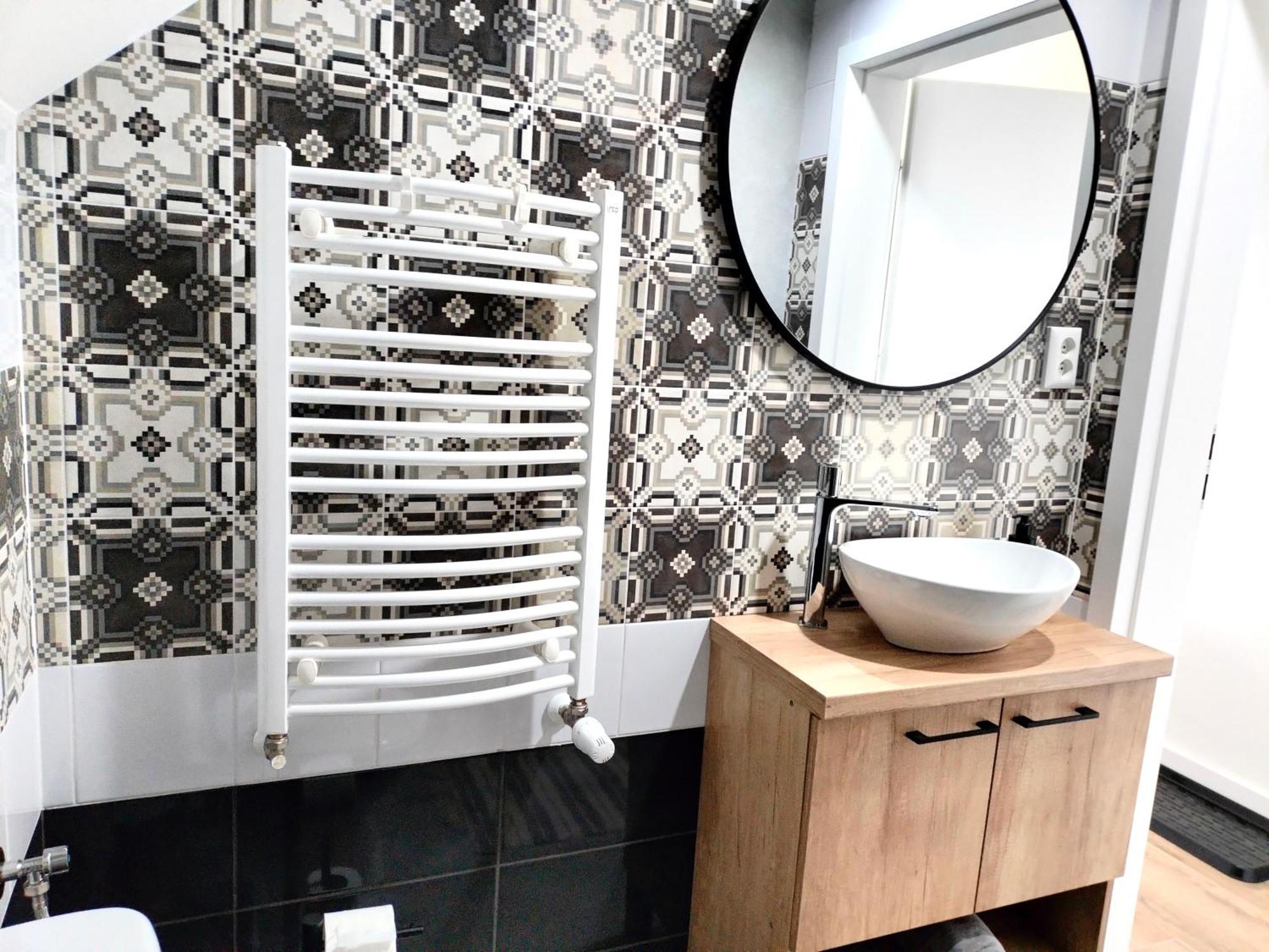 Agroturystyka Jodlowa - Rodzinne Apartamenty W Centrum Gor Swietokrzyskich - Sala Zabaw, Zwierzeta, Bilard Krajno-Zagorze Bagian luar foto