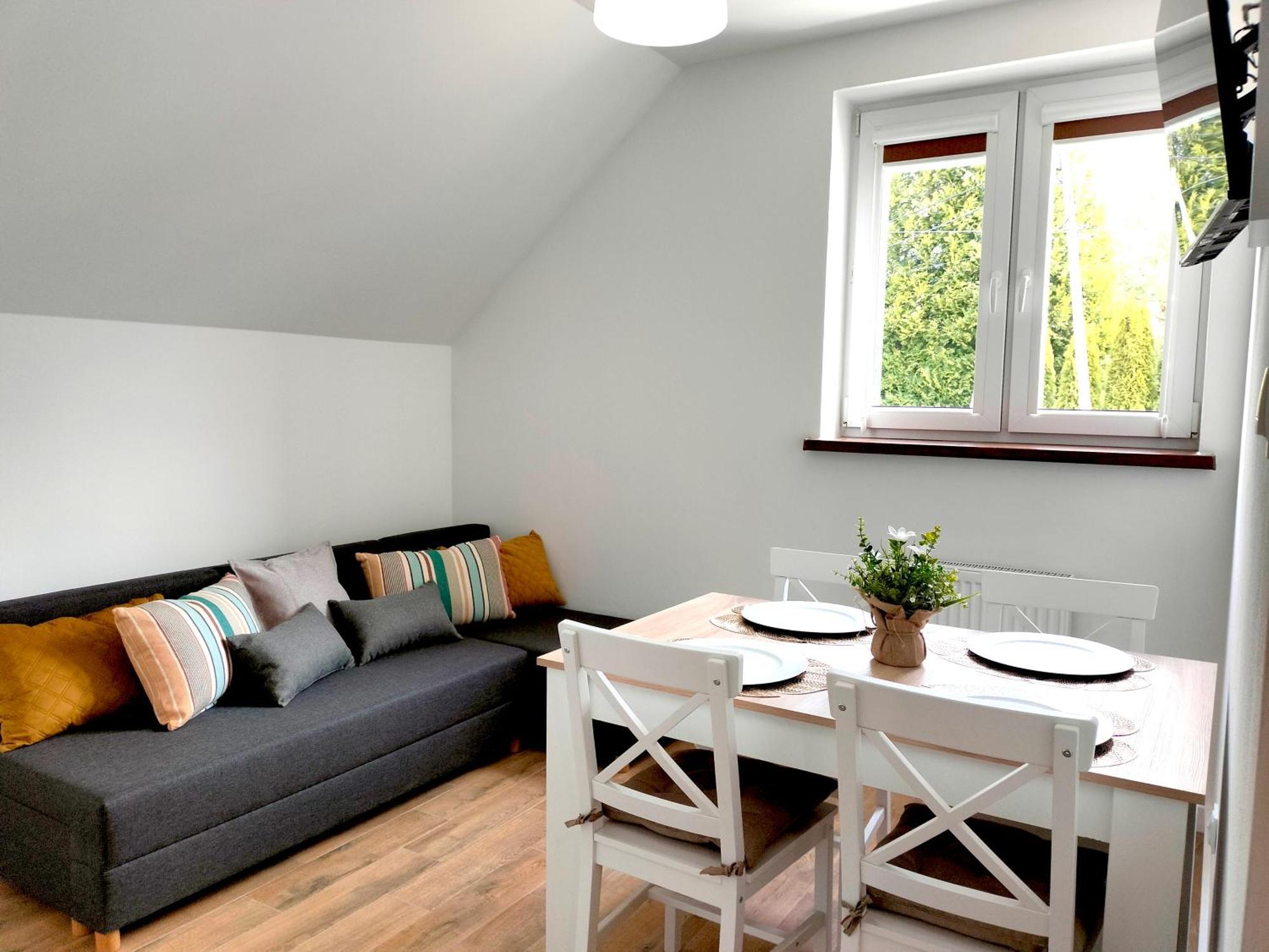 Agroturystyka Jodlowa - Rodzinne Apartamenty W Centrum Gor Swietokrzyskich - Sala Zabaw, Zwierzeta, Bilard Krajno-Zagorze Bagian luar foto