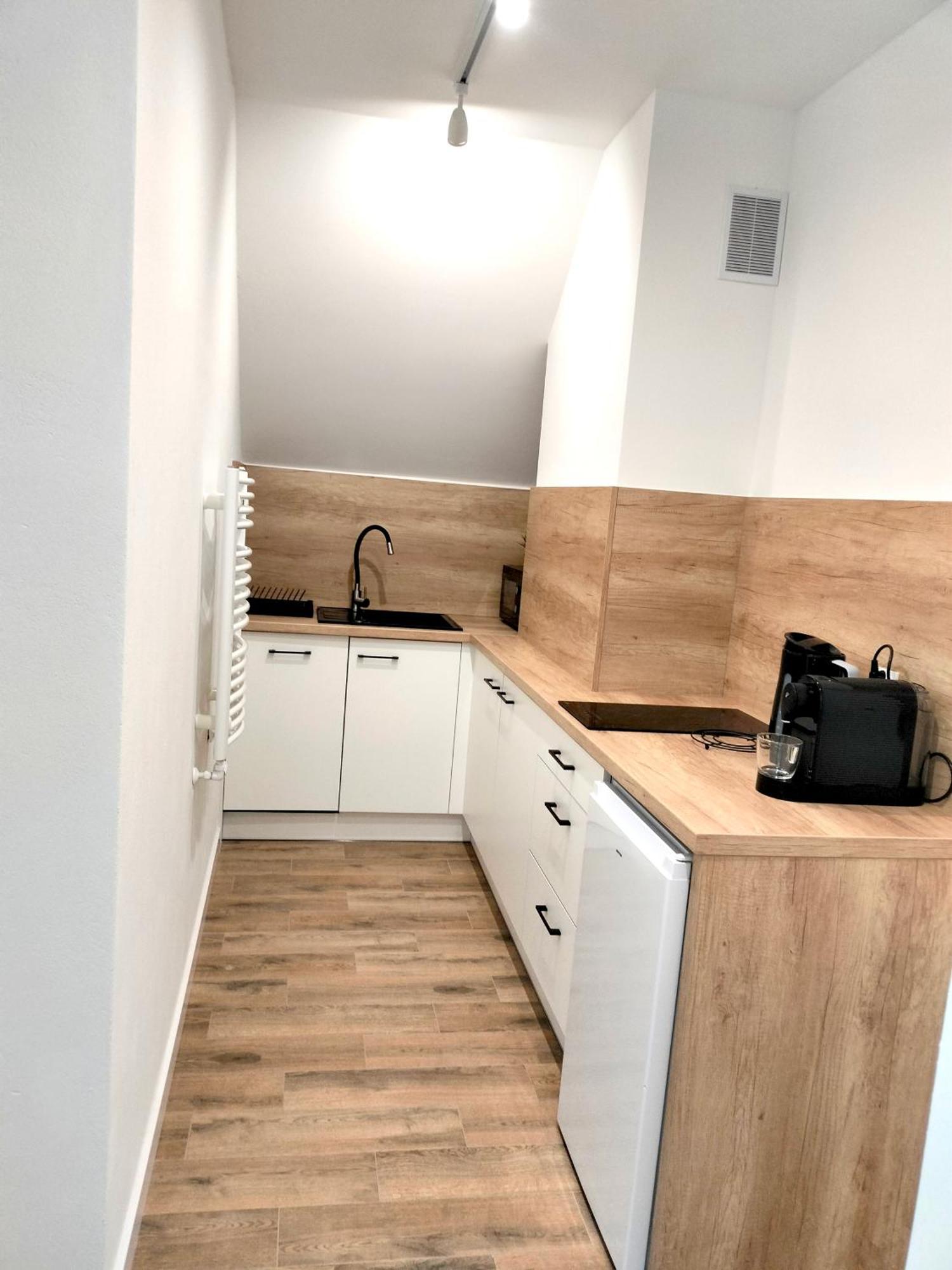 Agroturystyka Jodlowa - Rodzinne Apartamenty W Centrum Gor Swietokrzyskich - Sala Zabaw, Zwierzeta, Bilard Krajno-Zagorze Bagian luar foto