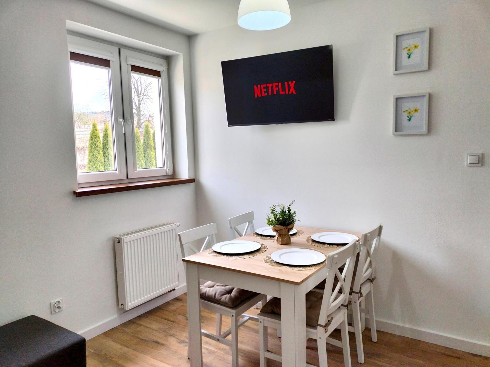Agroturystyka Jodlowa - Rodzinne Apartamenty W Centrum Gor Swietokrzyskich - Sala Zabaw, Zwierzeta, Bilard Krajno-Zagorze Bagian luar foto