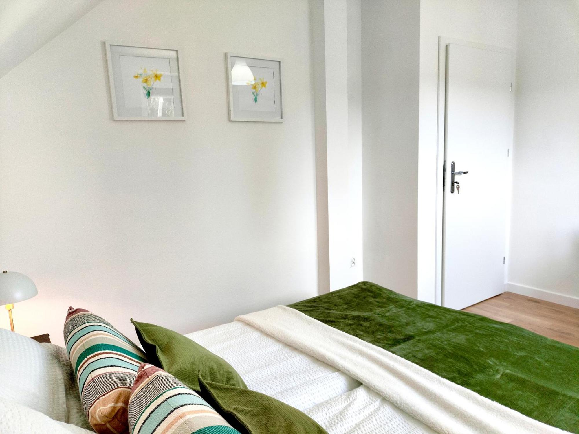 Agroturystyka Jodlowa - Rodzinne Apartamenty W Centrum Gor Swietokrzyskich - Sala Zabaw, Zwierzeta, Bilard Krajno-Zagorze Bagian luar foto